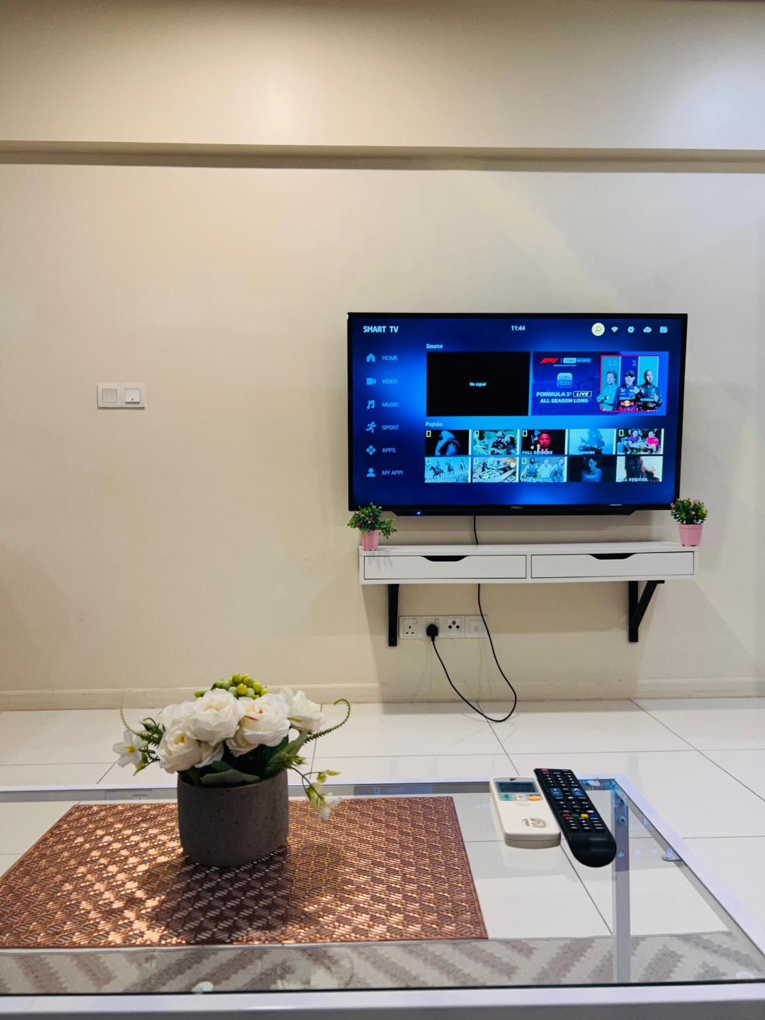 Summer Suites Klcc By Classy กัวลาลัมเปอร์ ภายนอก รูปภาพ